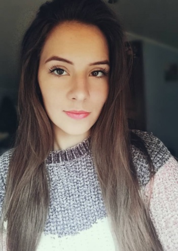 18 f free tribute thread, will try to do one everyday